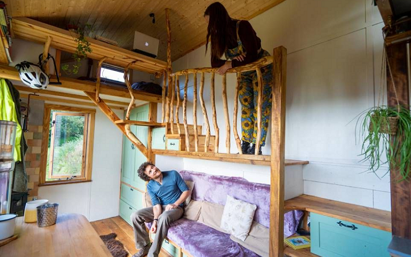 benefits challenges living tiny house