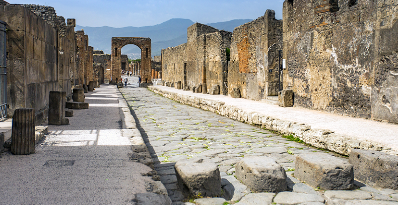 italy pompeii
